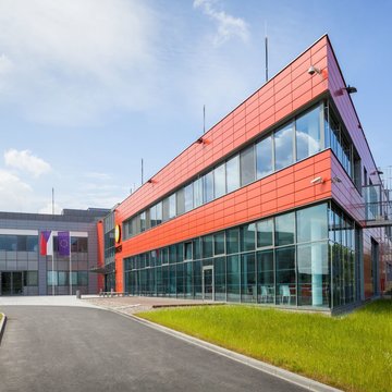 Laborant/ka v Centru molekulární struktury