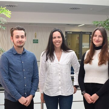 Vědci odhalili, jak leukemické buňky unikají terapii přenastavením obrany proti oxidaci bílkovin